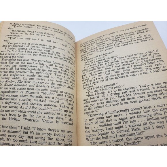 Flowers For Algernon By Daniel Keyes Bantam Paperback - Picture 6 of 9